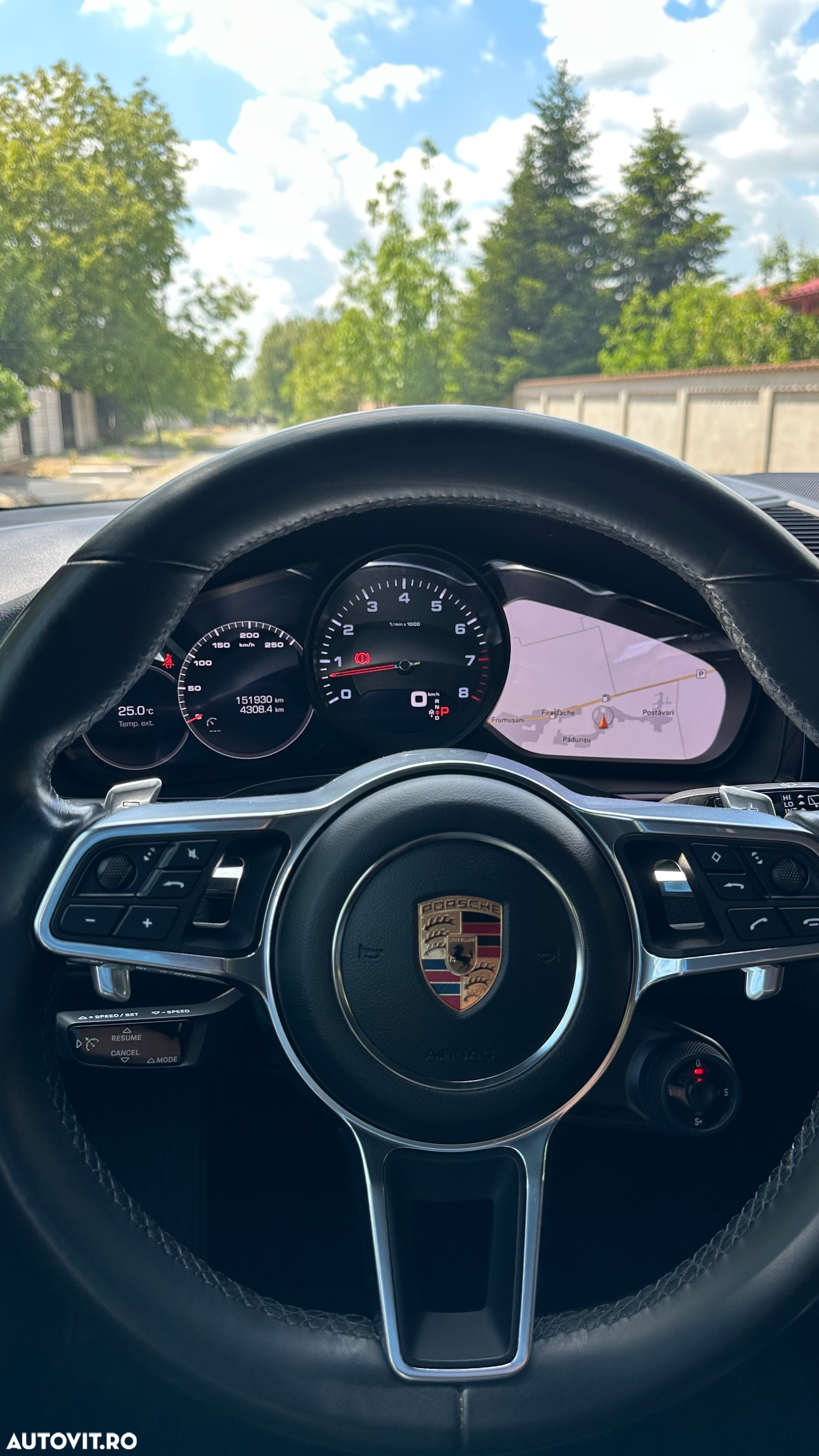 Porsche Cayenne - 7