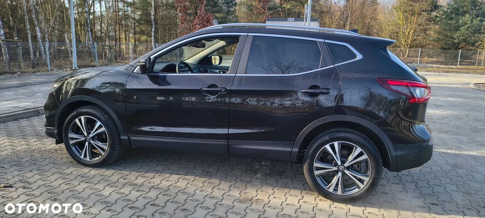 Nissan Qashqai 1.2 DIG-T N-Connecta Xtronic - 6