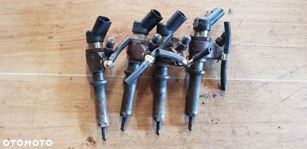 CITROEN PEUGEOT 2.0 HDI WTRYSKIWACZ WTRYSK 9636819380 - 1