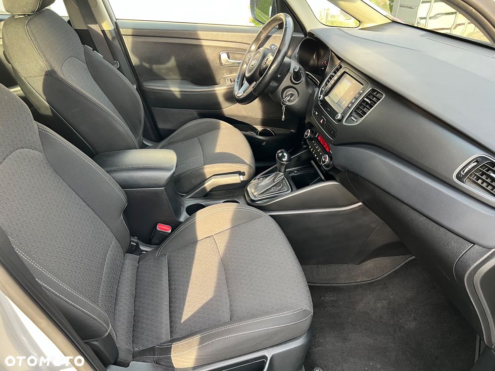 Kia Carens 1.7 CRDi L DCT - 2