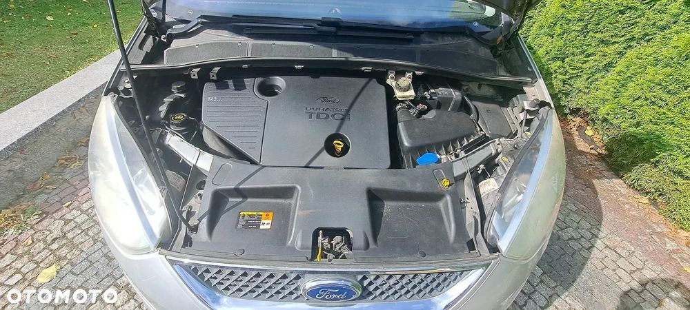 Ford Galaxy 1.8 TDCi Ambiente - 9