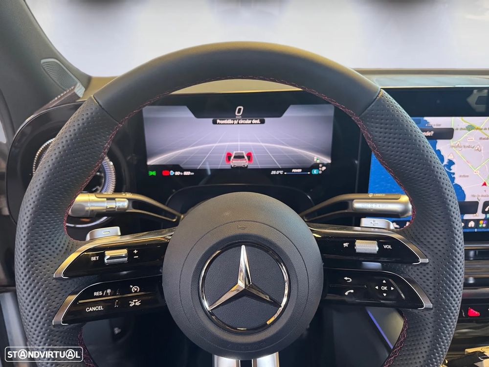 Mercedes-Benz GLB 250+ EQ - 19