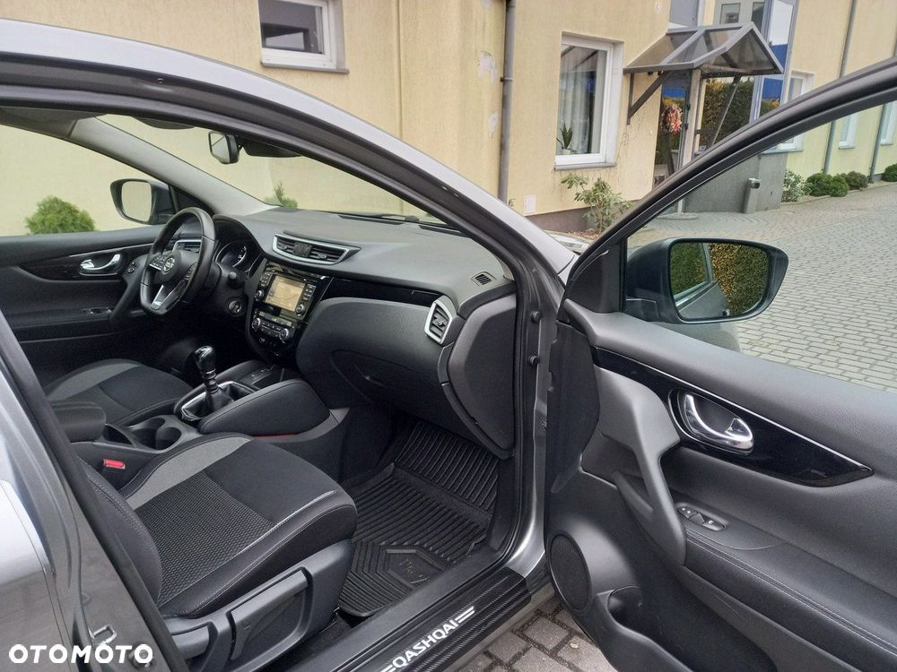 Nissan Qashqai 1.5 dCi Tekna+ - 23
