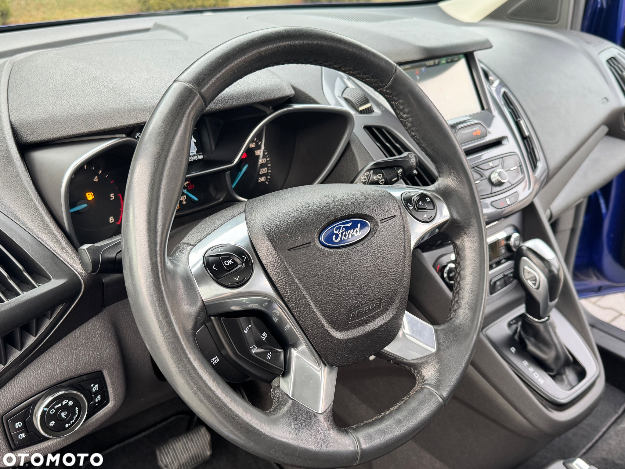 Ford Tourneo Connect 1.5 TDCi Start-Stop Titanium - 26