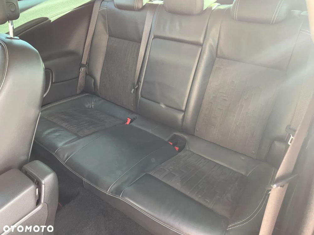 Opel Astra 1.6 Turbo Sport - 13