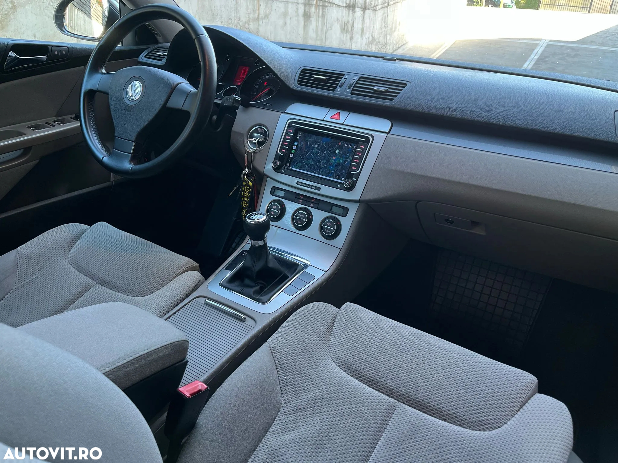 Volkswagen Passat - 6