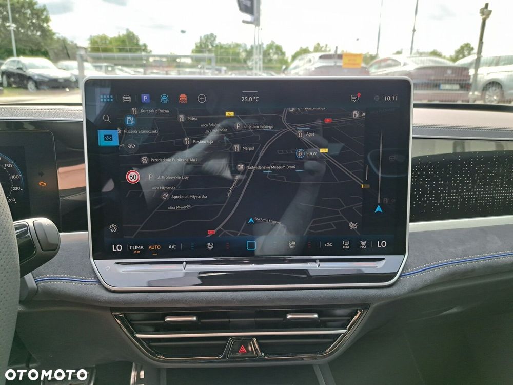 Volkswagen Passat - 28