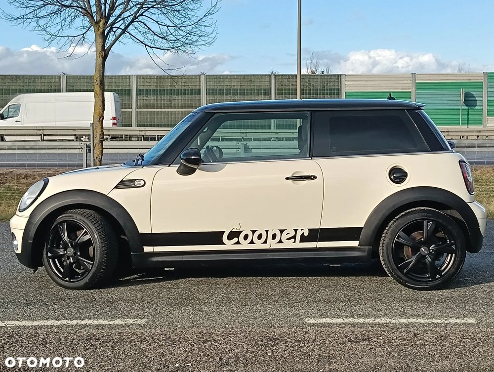 MINI ONE Standard - 9