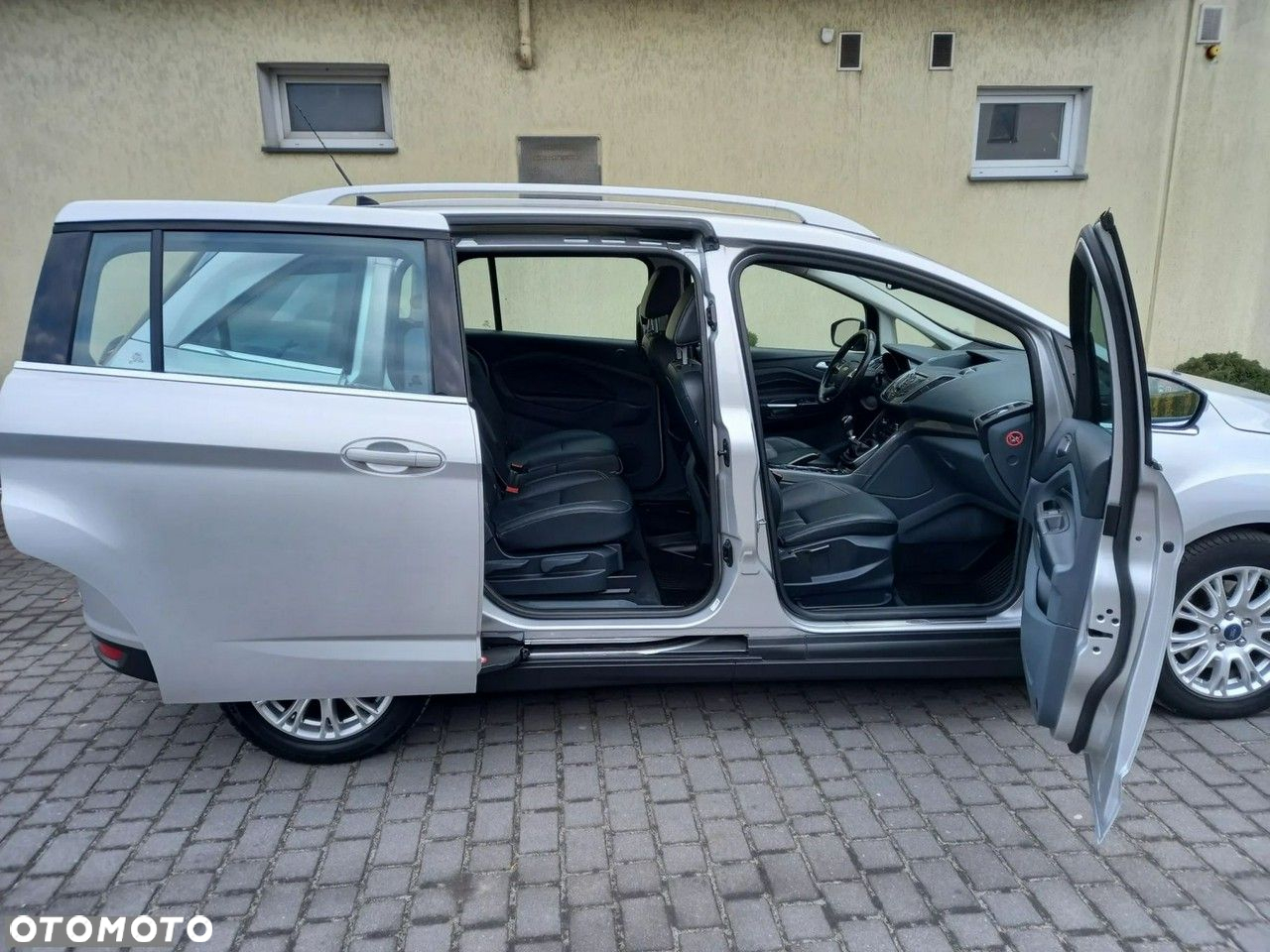 Ford C-MAX 1.6 TDCi Titanium - 19
