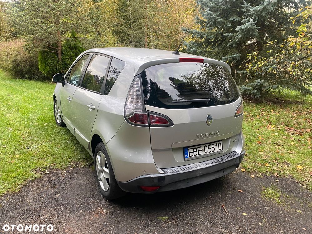 Renault Scenic 2013 photo 5