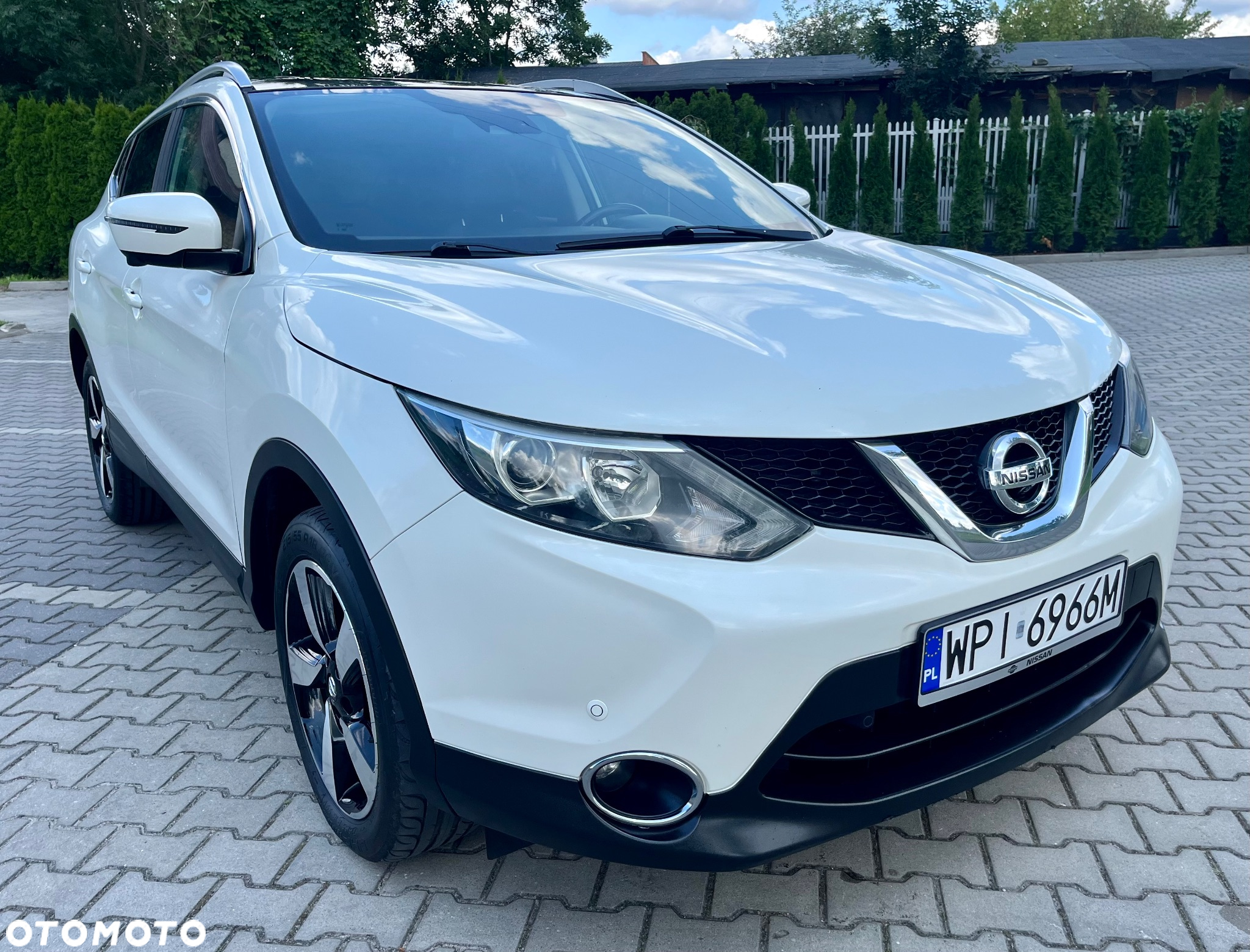 Nissan Qashqai - 9