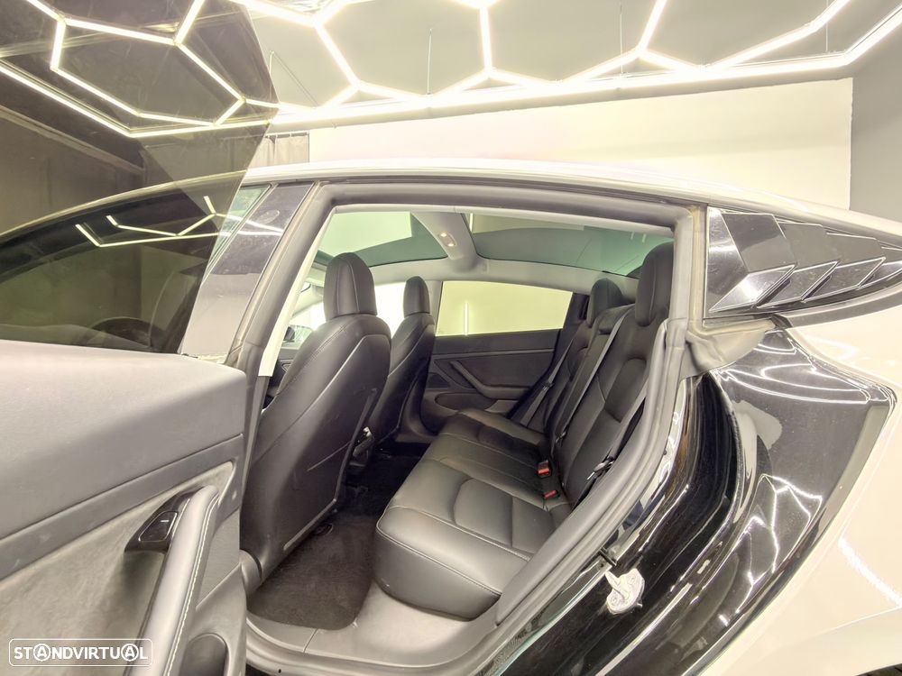 Tesla Model 3 Standard RWD Plus - 12