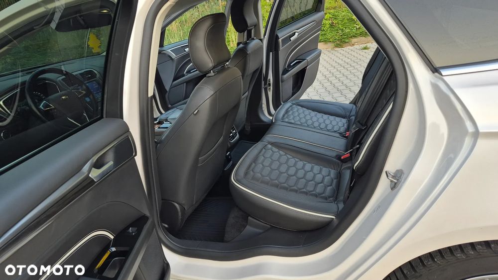Ford Mondeo 2.0 EcoBlue Vignale - 6