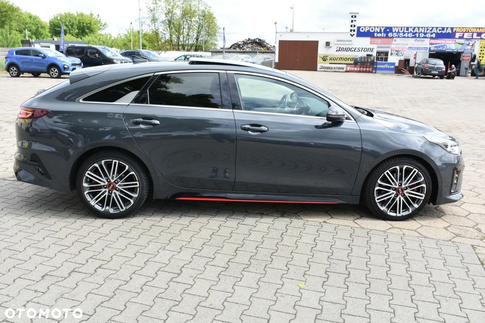Kia ProCeed 1.6 T-GDI DCT7 OPF GT - 13