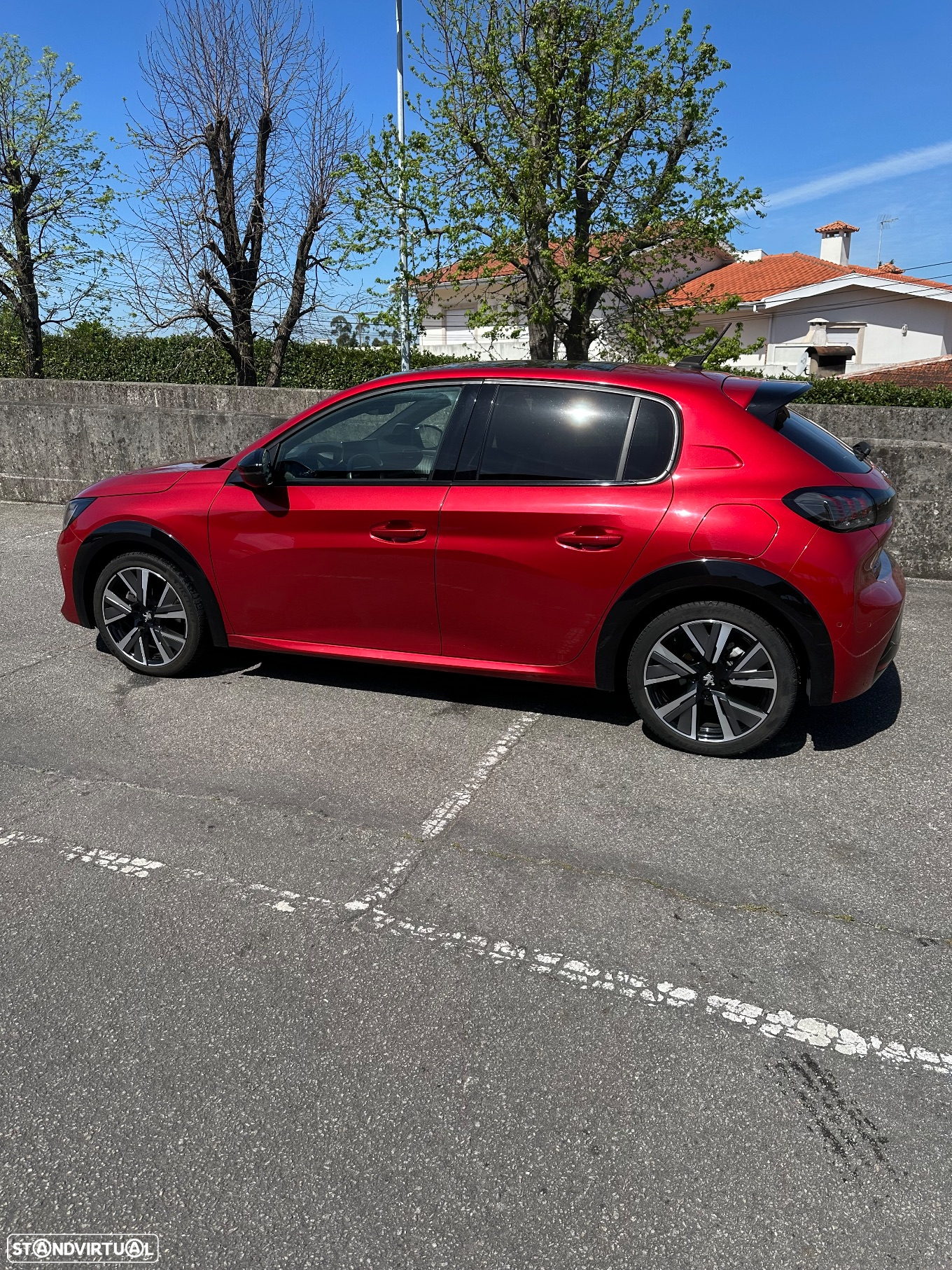Peugeot 208 1.2 PureTech GT Line EAT8 - 6