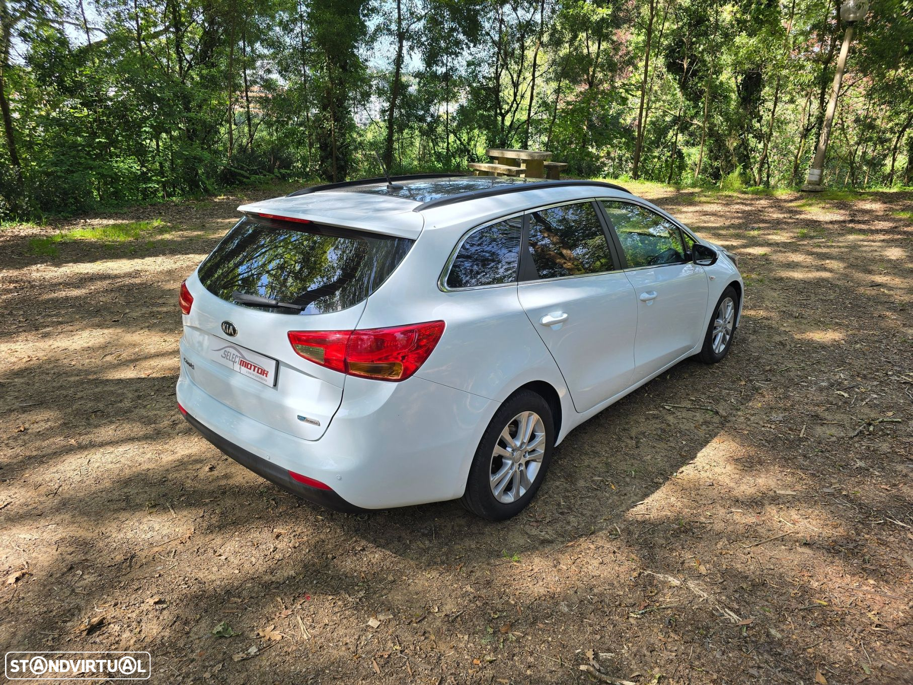 Kia Ceed SW 1.4 CRDi ECO - 10