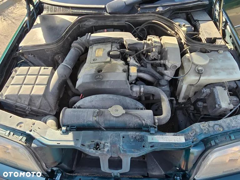 Mercedes-Benz Klasa C 180 Classic - 11