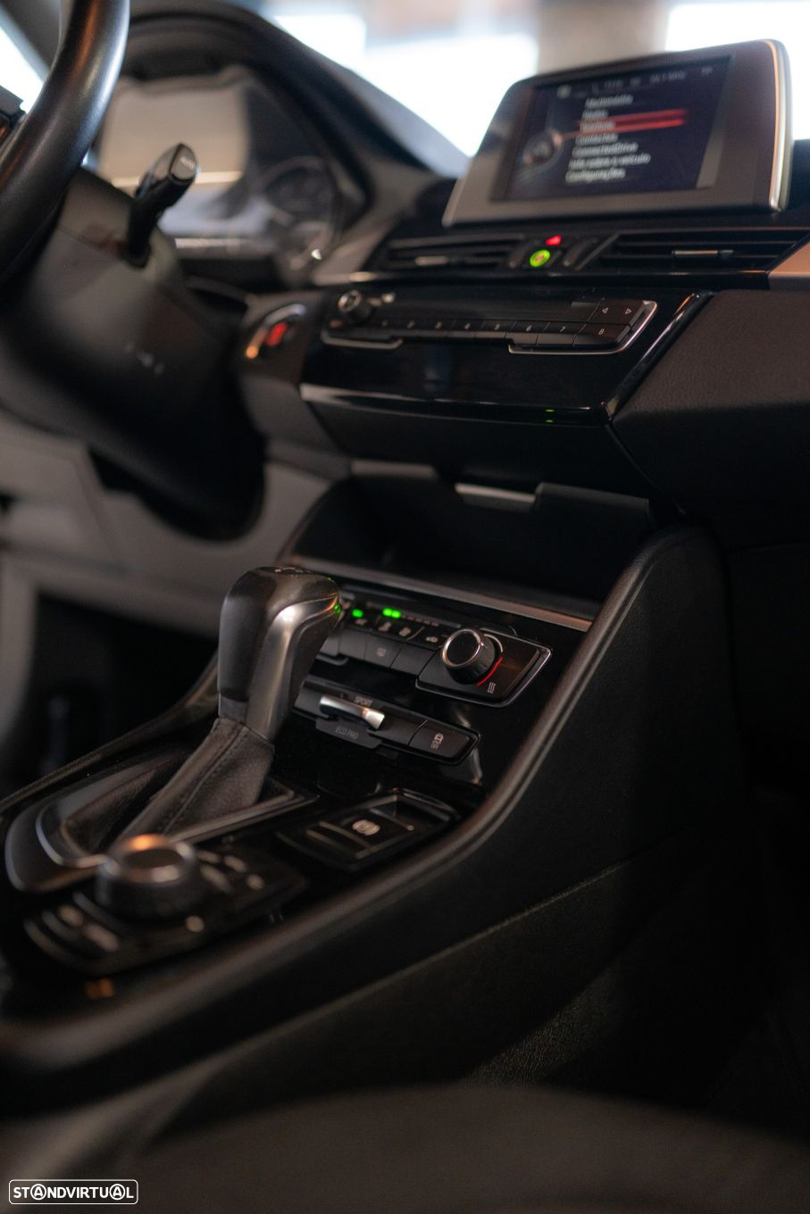 BMW 218 Active Tourer d Advantage Auto - 42