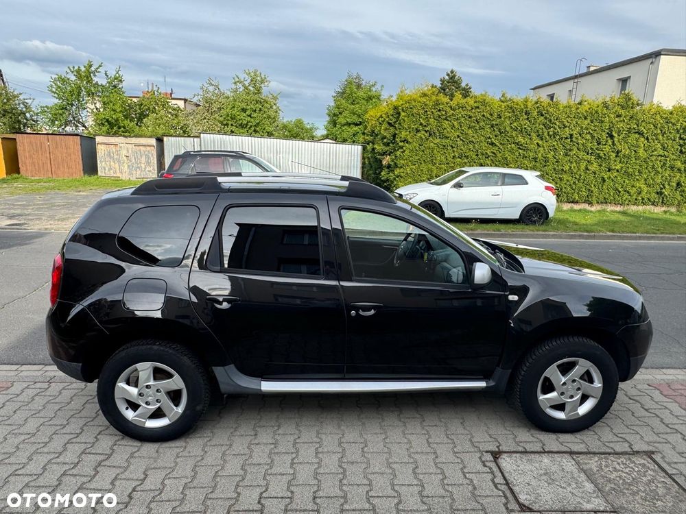 Dacia Duster 1.6 16V 4x4 Laureate - 17