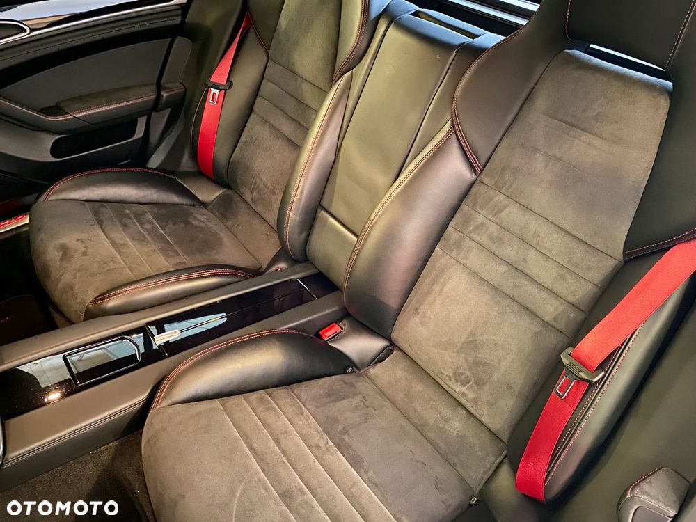 Porsche Panamera GTS PDK - 18