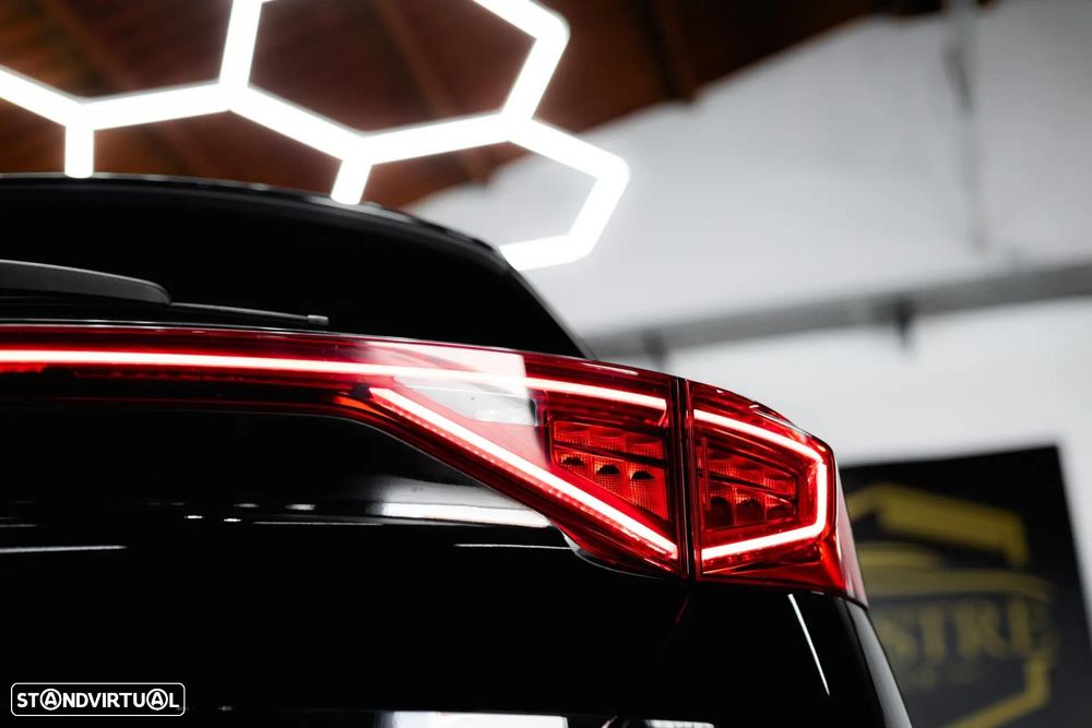 Cupra Formentor 1.4 e-Hybrid DSG VZ - 11
