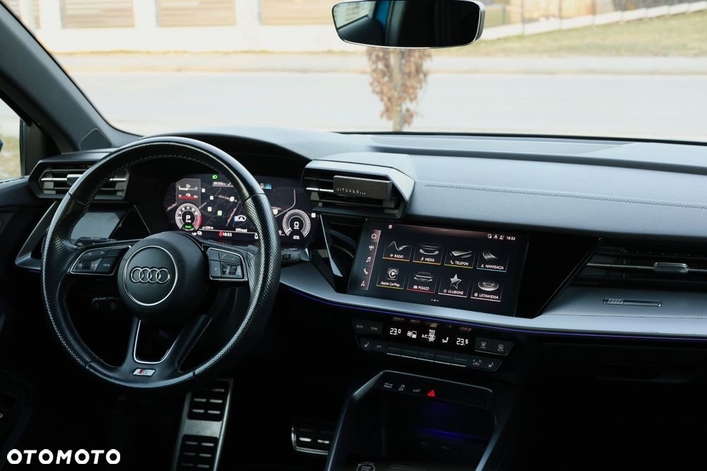 Audi A3 Sportback 1.4 TFSI e-tron Sport S tronic - 11