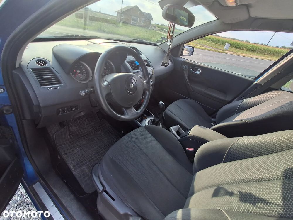 Renault Megane - 8