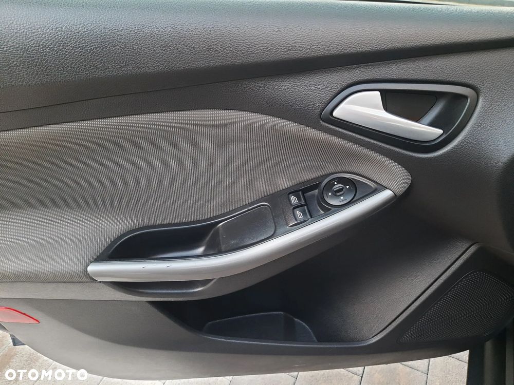 Ford Focus 1.6 TDCi Edition - 16