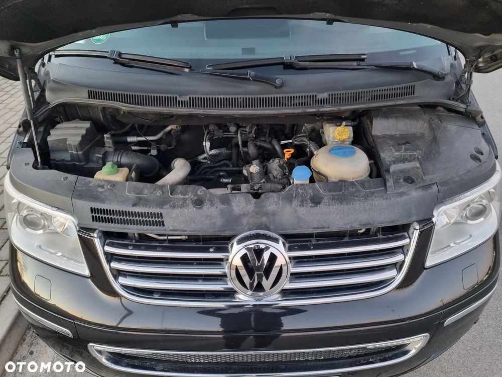 Volkswagen Multivan - 38