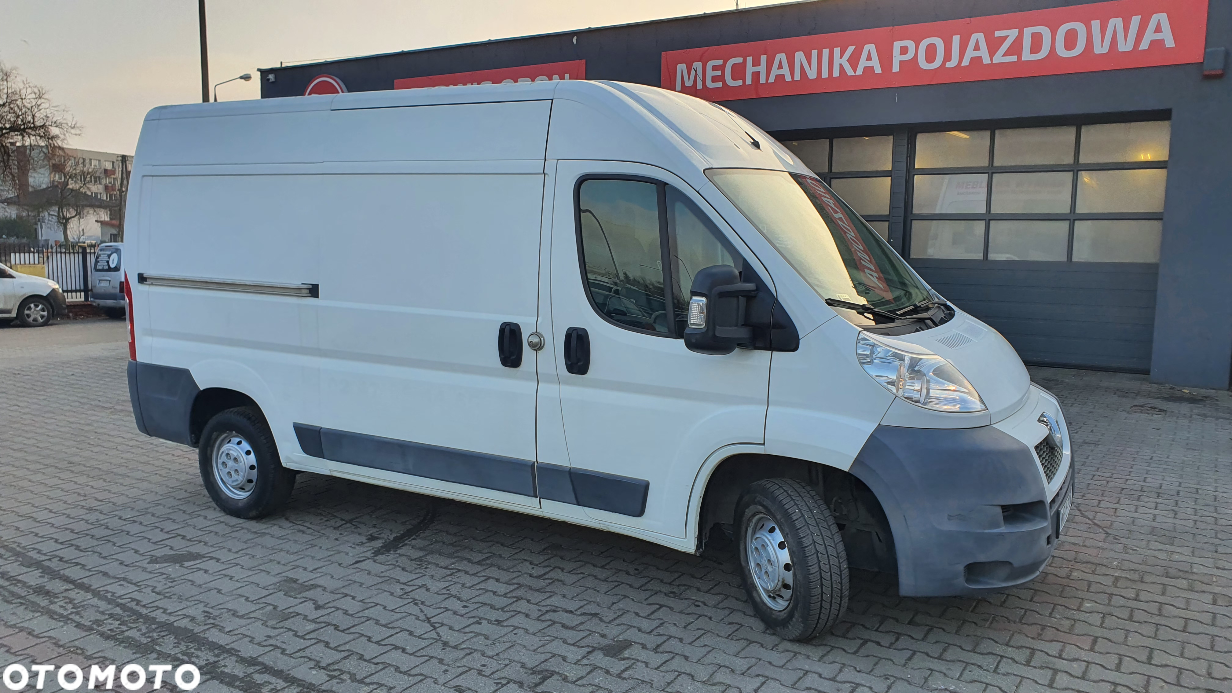 Peugeot Boxer - 4
