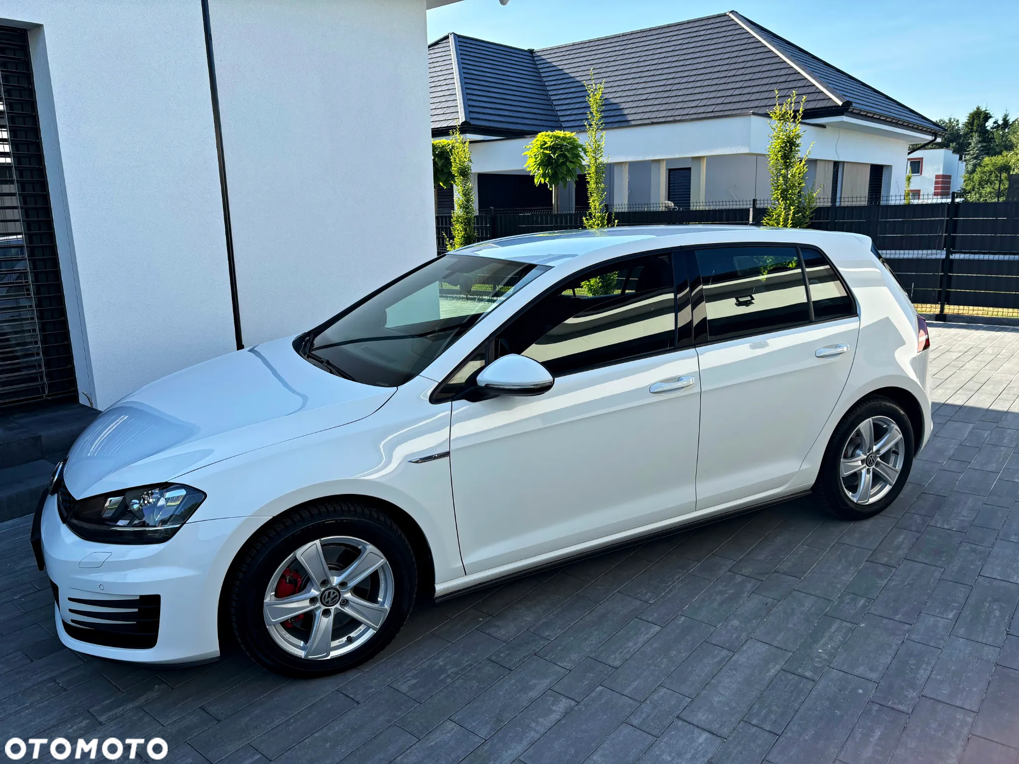 Volkswagen Golf VII 2.0 TDI BMT GTD - 7