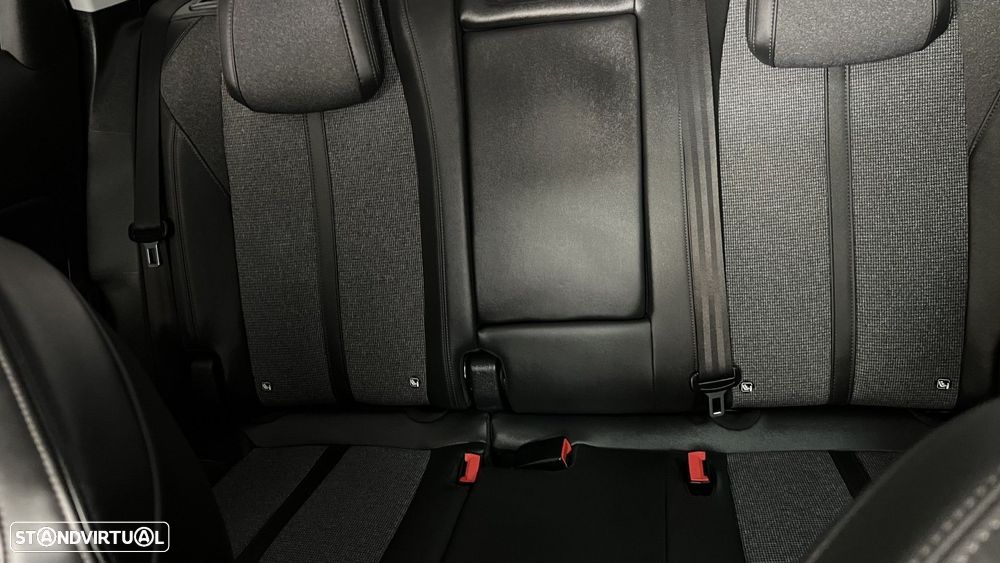 Peugeot 3008 1.2 PureTech Active Pack - 36