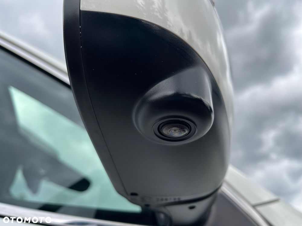 Nissan Qashqai 1.2 DIG-T N-Connecta EU6 - 21