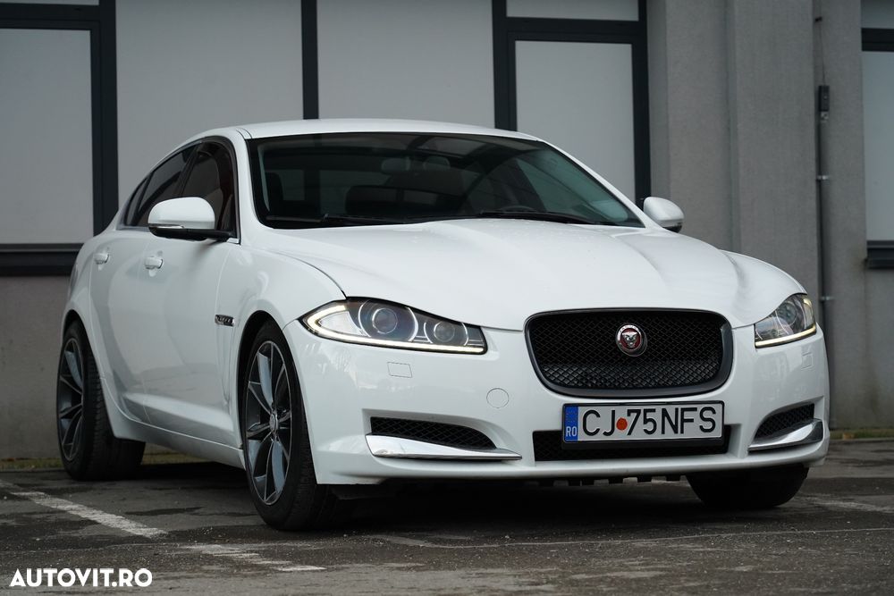 Jaguar XF 2.2D Luxury - 2