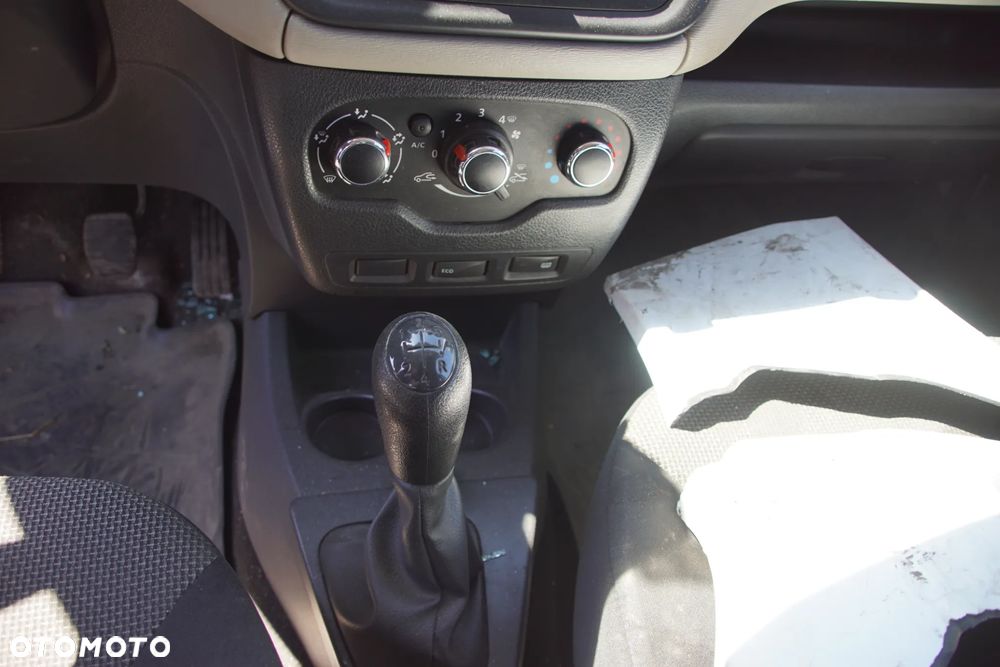Auto na części - Dacia Dokker 1.6 SCE 102 KM H4M738 JR5076 DV369 2016R Silnik Skrzynia Drzwi Błotnik Lampa Lusterko Klamka Szyba Deska Kokpit Sterownik Moduł Czujnik Licznik Panel Kierownica - 13