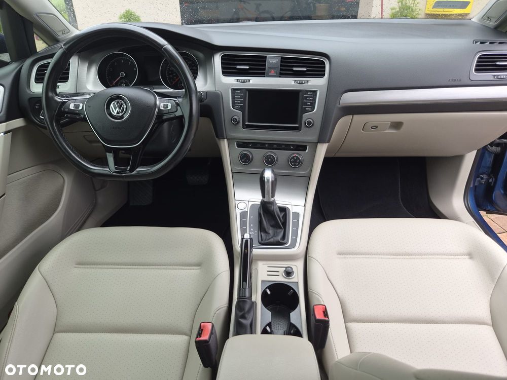 Volkswagen Golf Aktionsmodell 1.8 T DSG Comfortline - 11