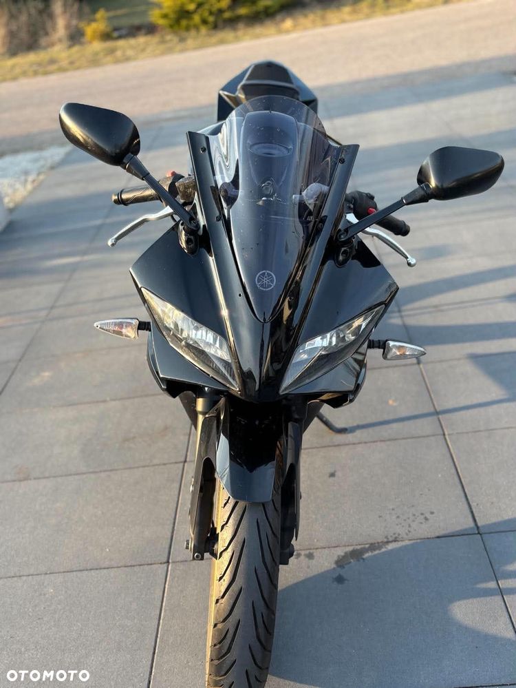 Yamaha YZF - 10
