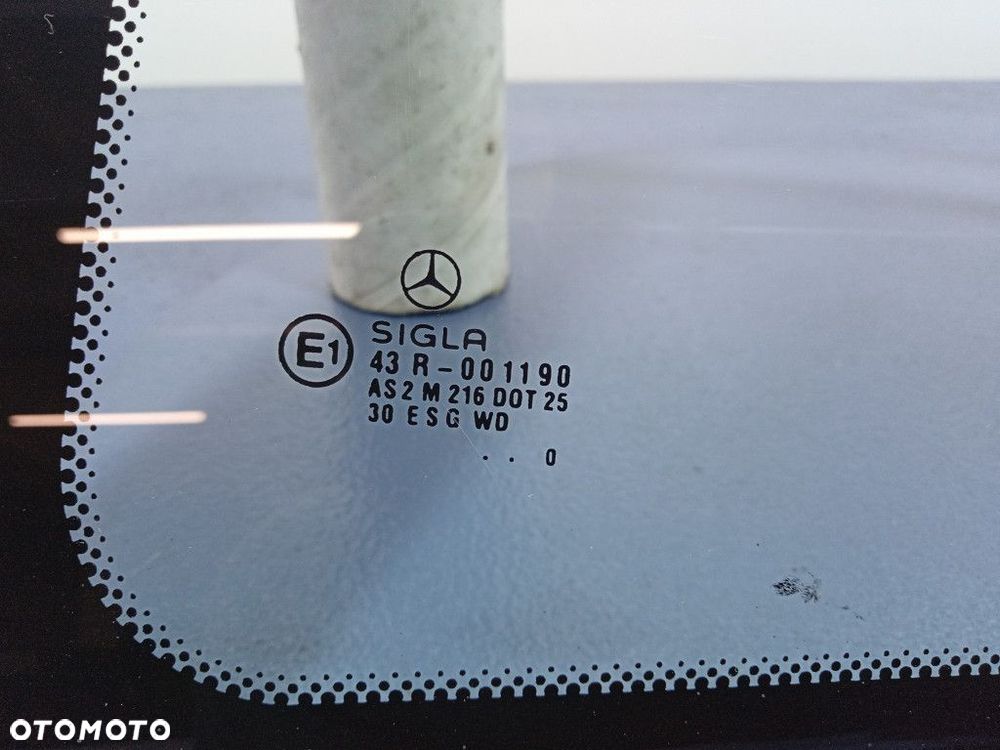 MERCEDES CLK W208 COUPE SZYBA KAROSERYJNA TYŁ LEWA 00R - 2