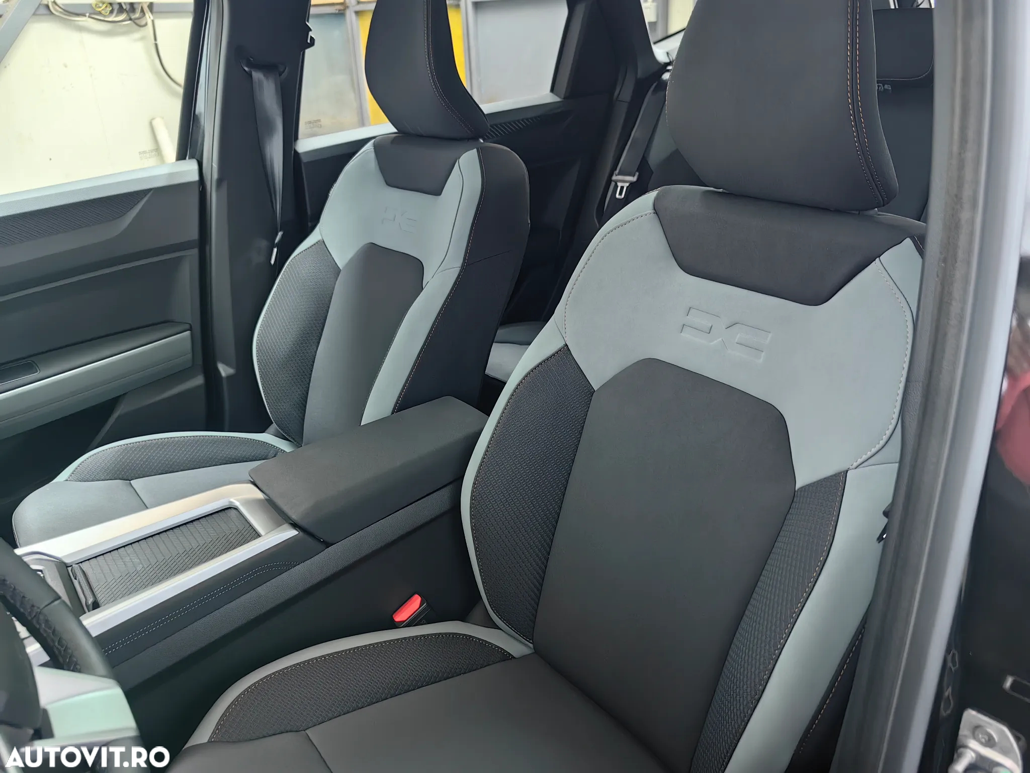 Dacia Bigster HEV 155 Extreme - 13
