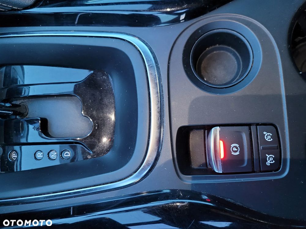 Renault Kadjar TCe 160 EDC GPF BLACK EDITION - 15