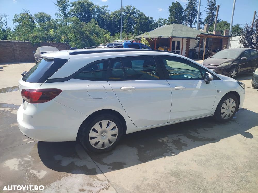 Opel Astra - 3