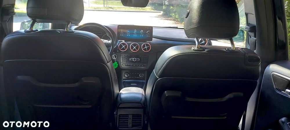Mercedes-Benz Klasa B 180 (CDI) d 7G-DCT AMG Line - 13