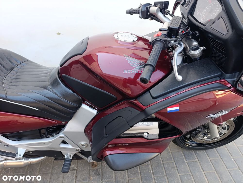 Honda ST - 31