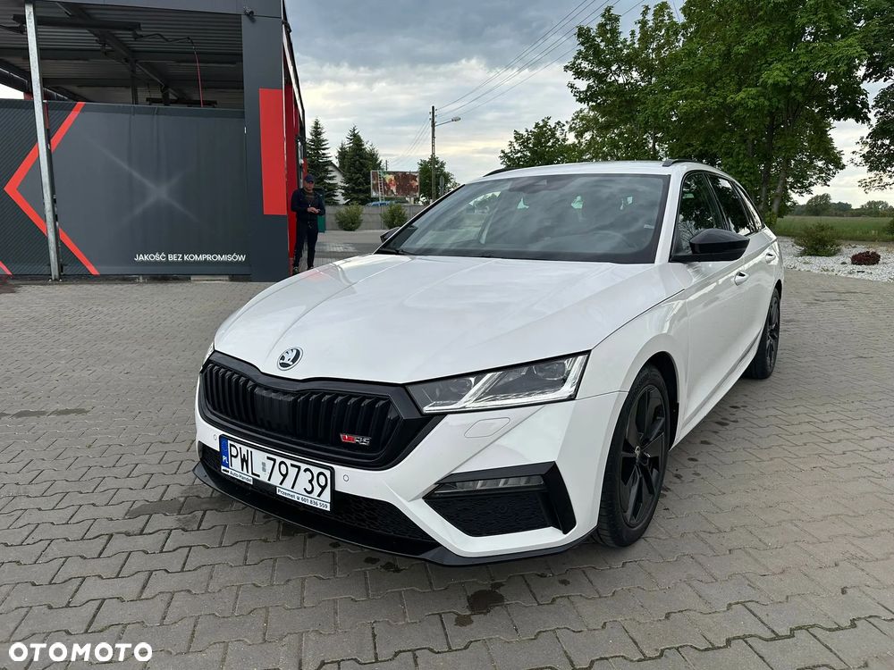 Skoda Octavia 2.0 TSI RS Plus - 2