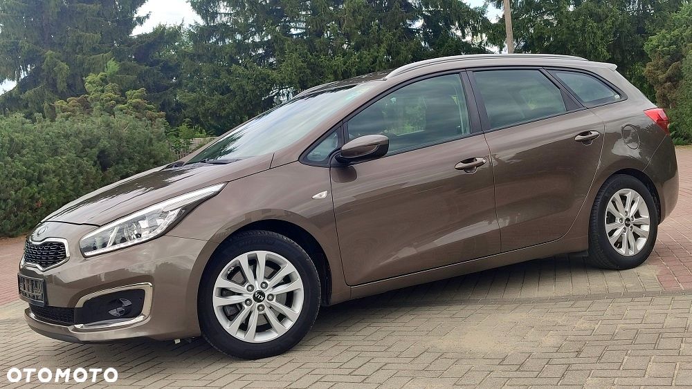 Kia Ceed 1.6 GDI Vision - 21