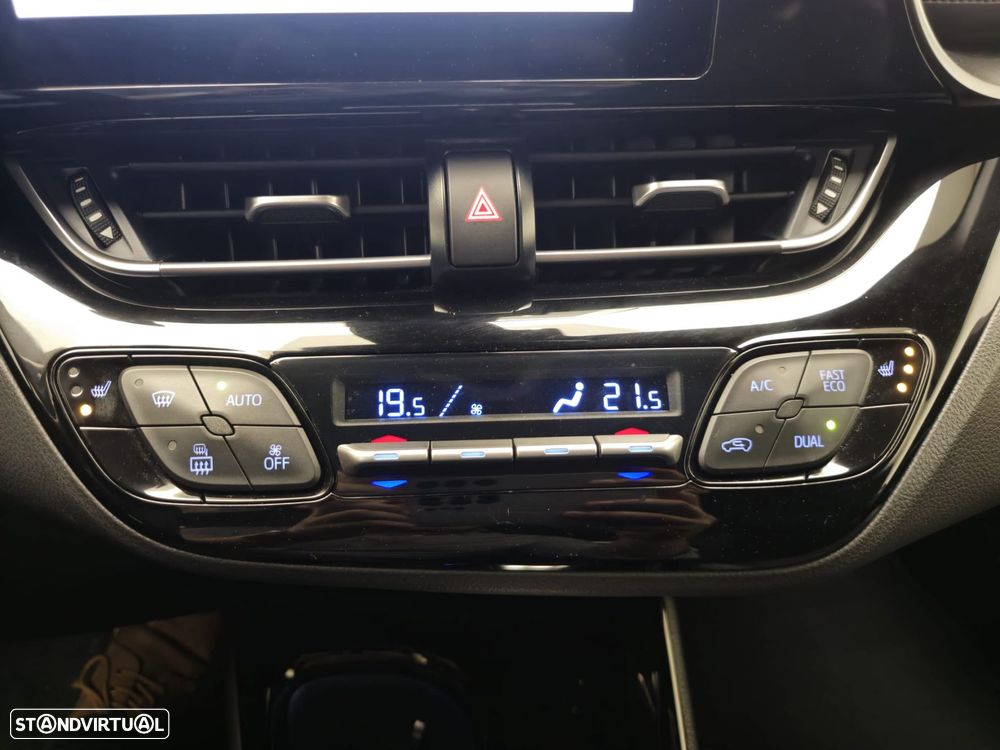 Toyota C-HR 1.8 Hybrid Square Collection - 26