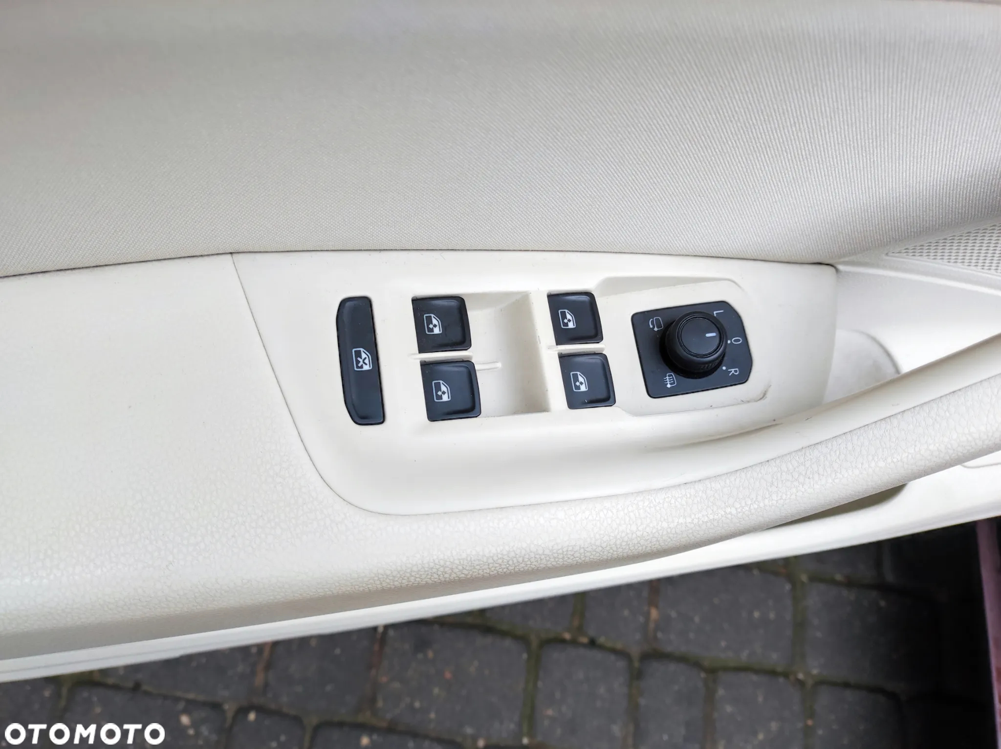 Volkswagen Passat 2.0 TDI BMT Highline DSG - 28