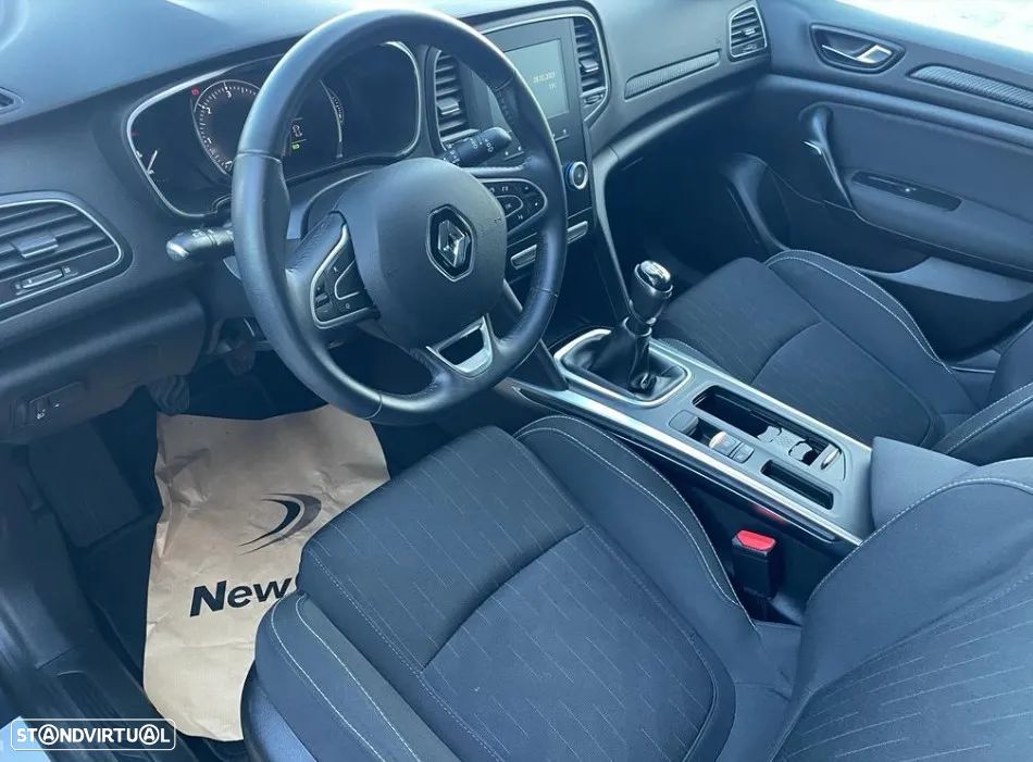 Renault Mégane Sport Tourer 1.5 dCi Limited - 3
