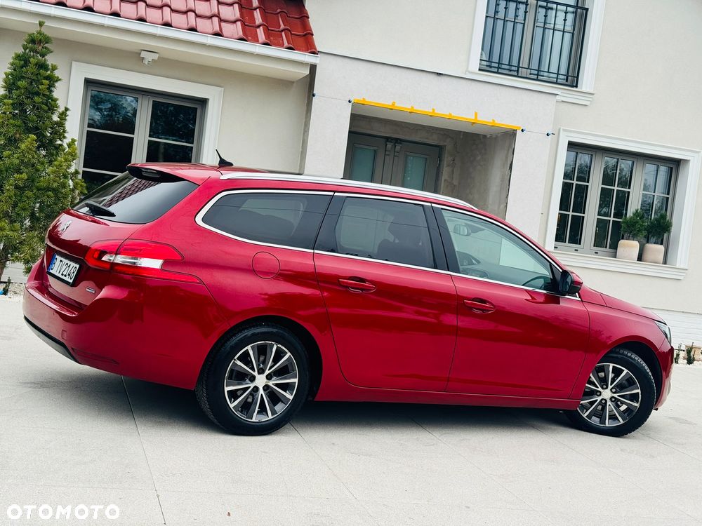 Peugeot 308 2014 photo 3