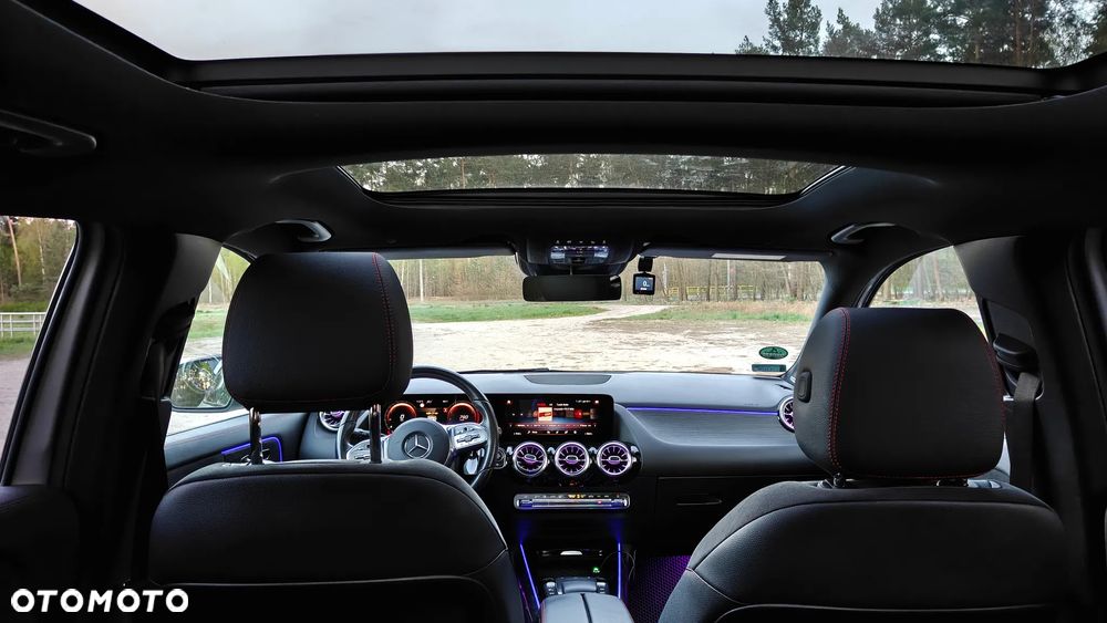 Mercedes-Benz GLA 200 AMG Line - 27